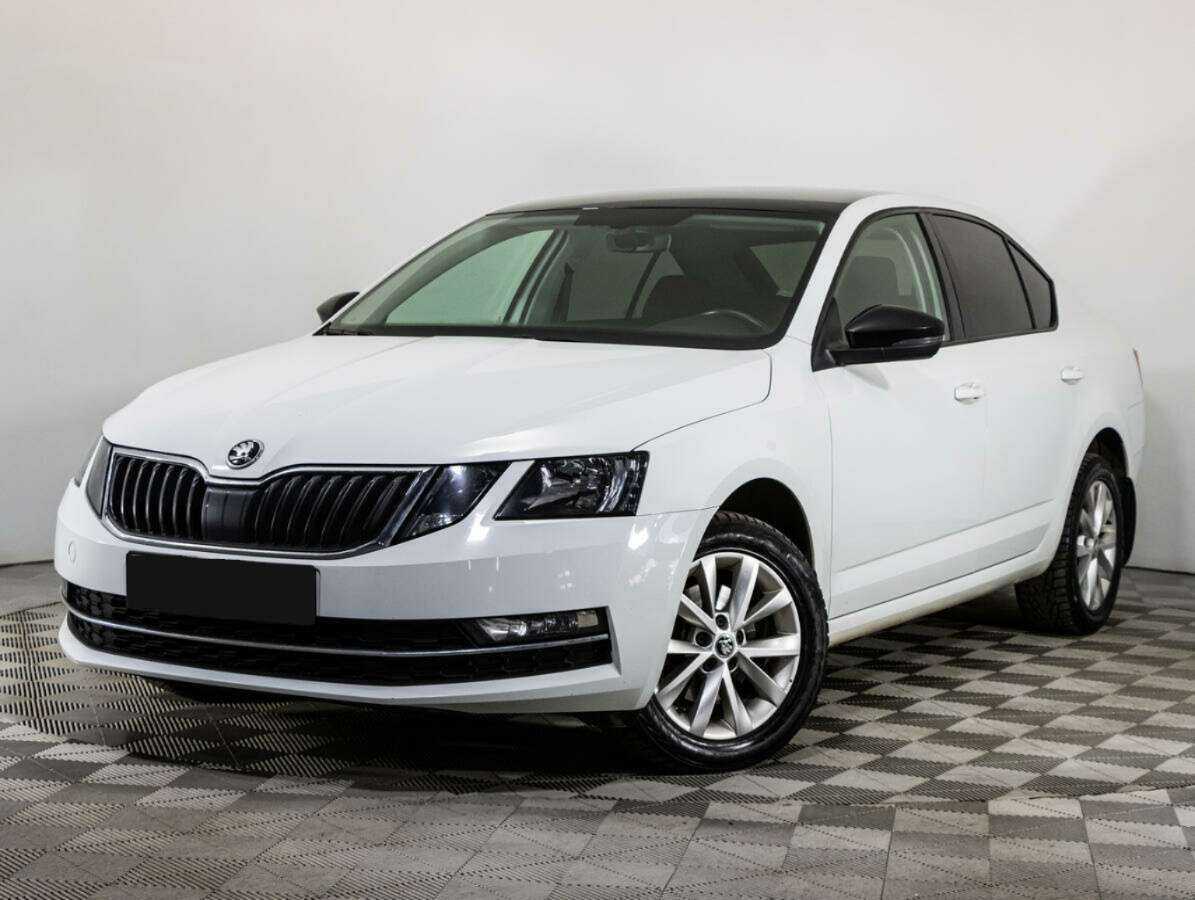 Skoda Octavia б/у, 2018, Роботизированная. Посмотреть фото