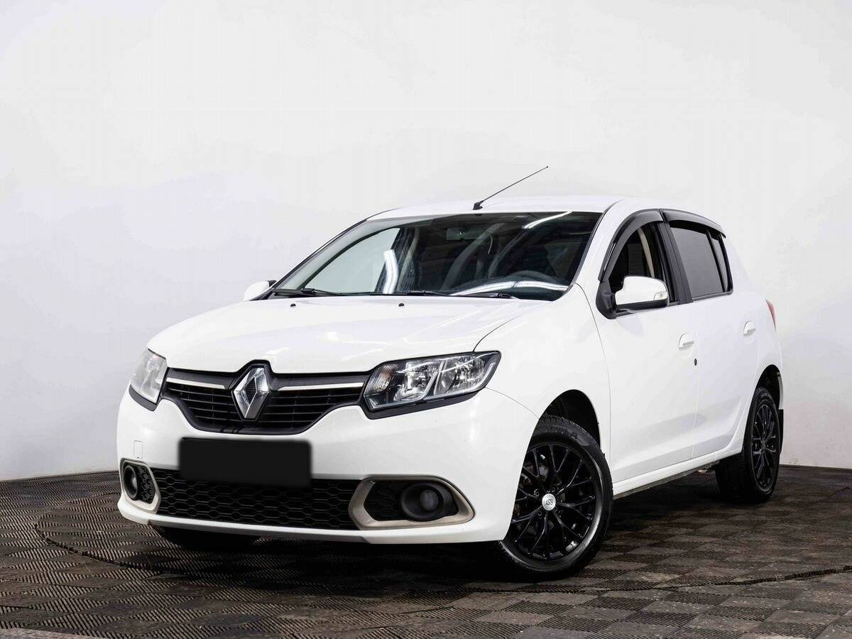 Renault Sandero б/у, 2016, Механическая. Посмотреть фото