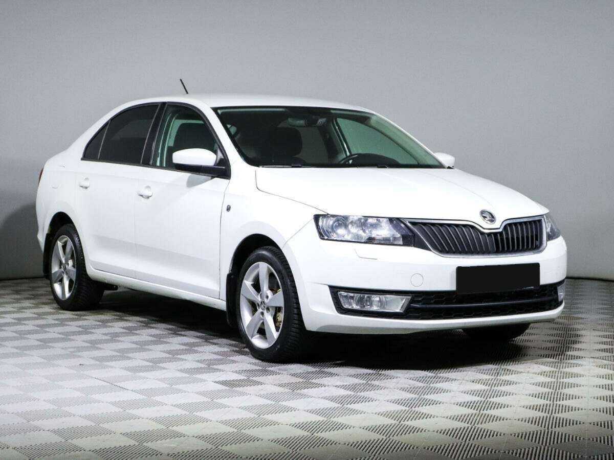 Skoda Rapid б/у, 2016, Роботизированная. Фото: #1