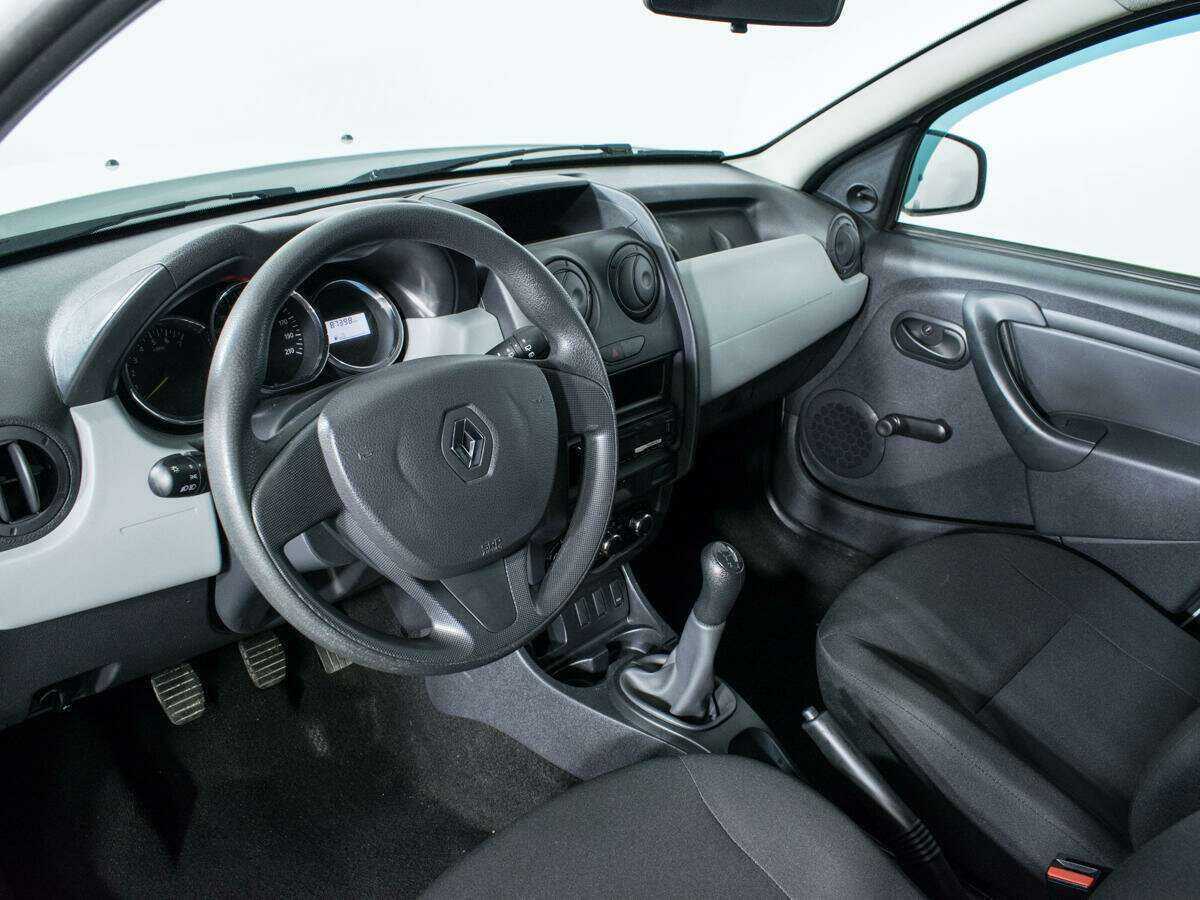 Renault Duster б/у, 2017, Механическая. Фото: #12