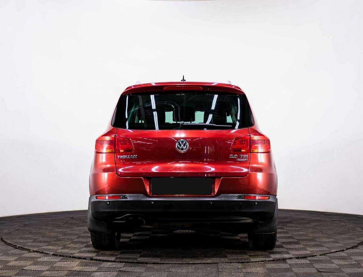 Volkswagen Tiguan б/у, 2012, Автоматическая. Фото: #4