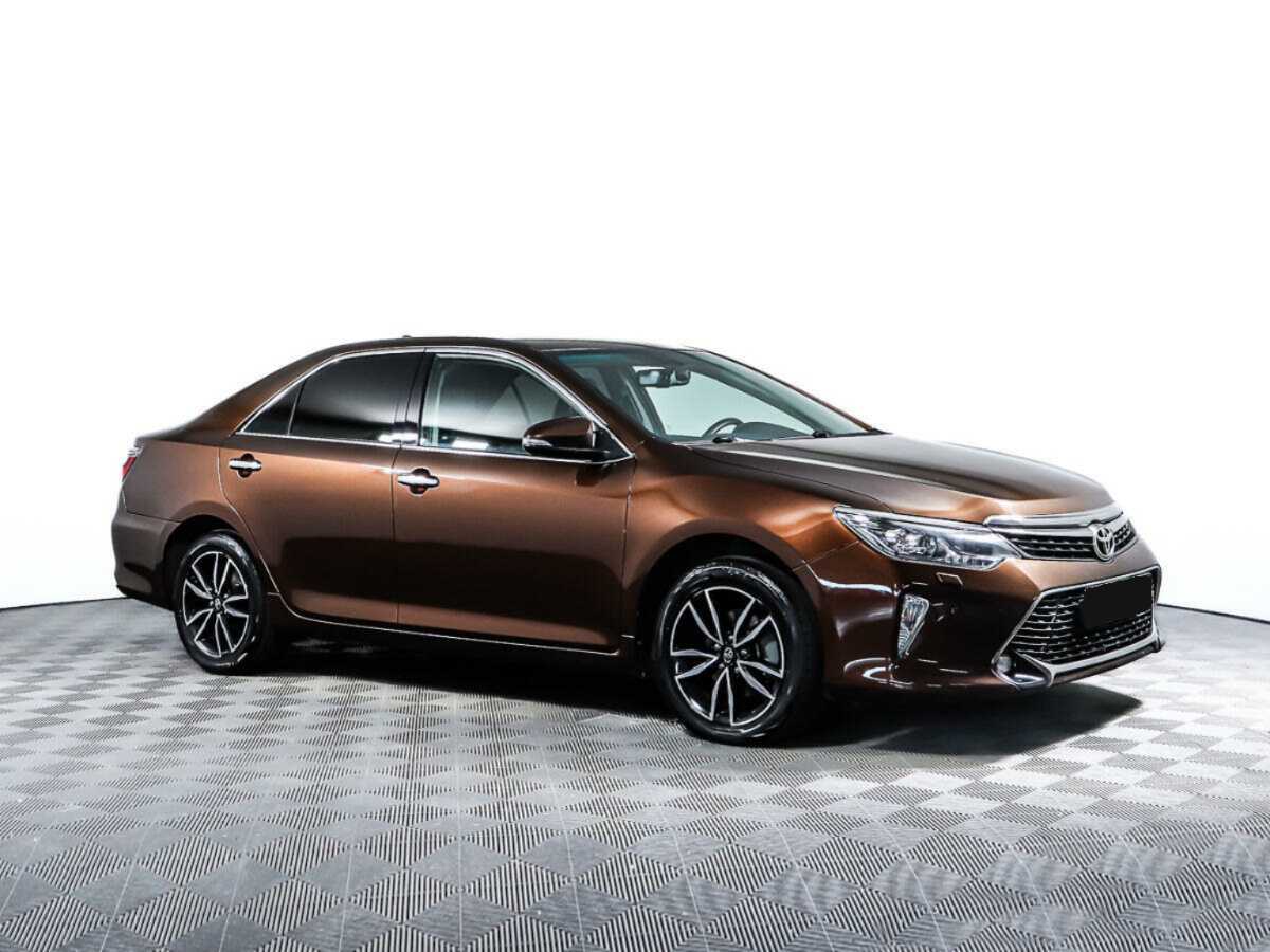 Toyota Camry б/у, 2017, Автоматическая. Фото: #2