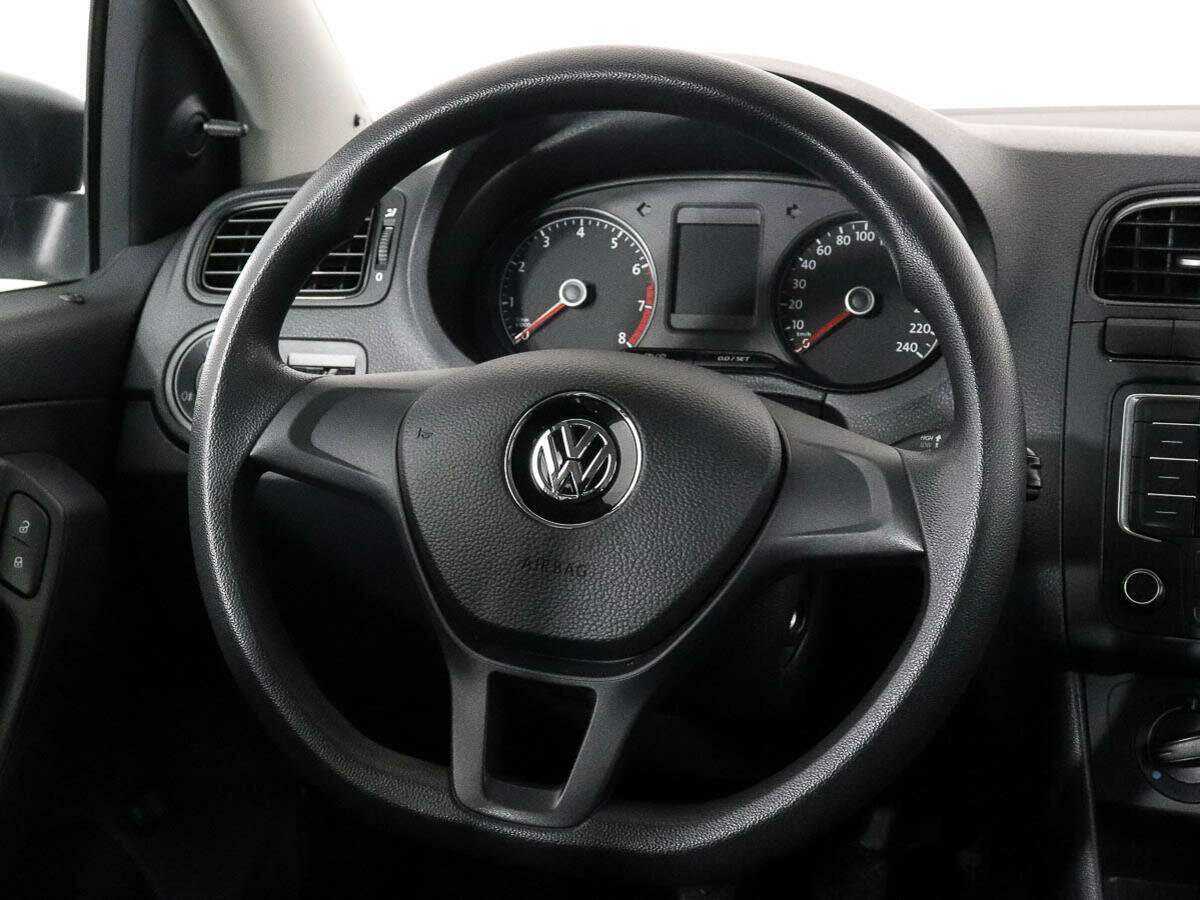 Volkswagen Polo б/у, 2015, Механическая. Фото: #10