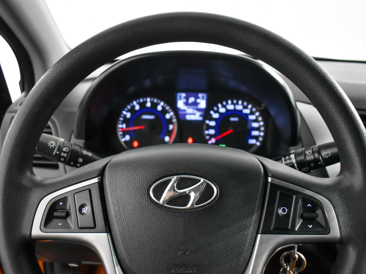 Hyundai Solaris б/у, 2016, Автоматическая. Фото: #13