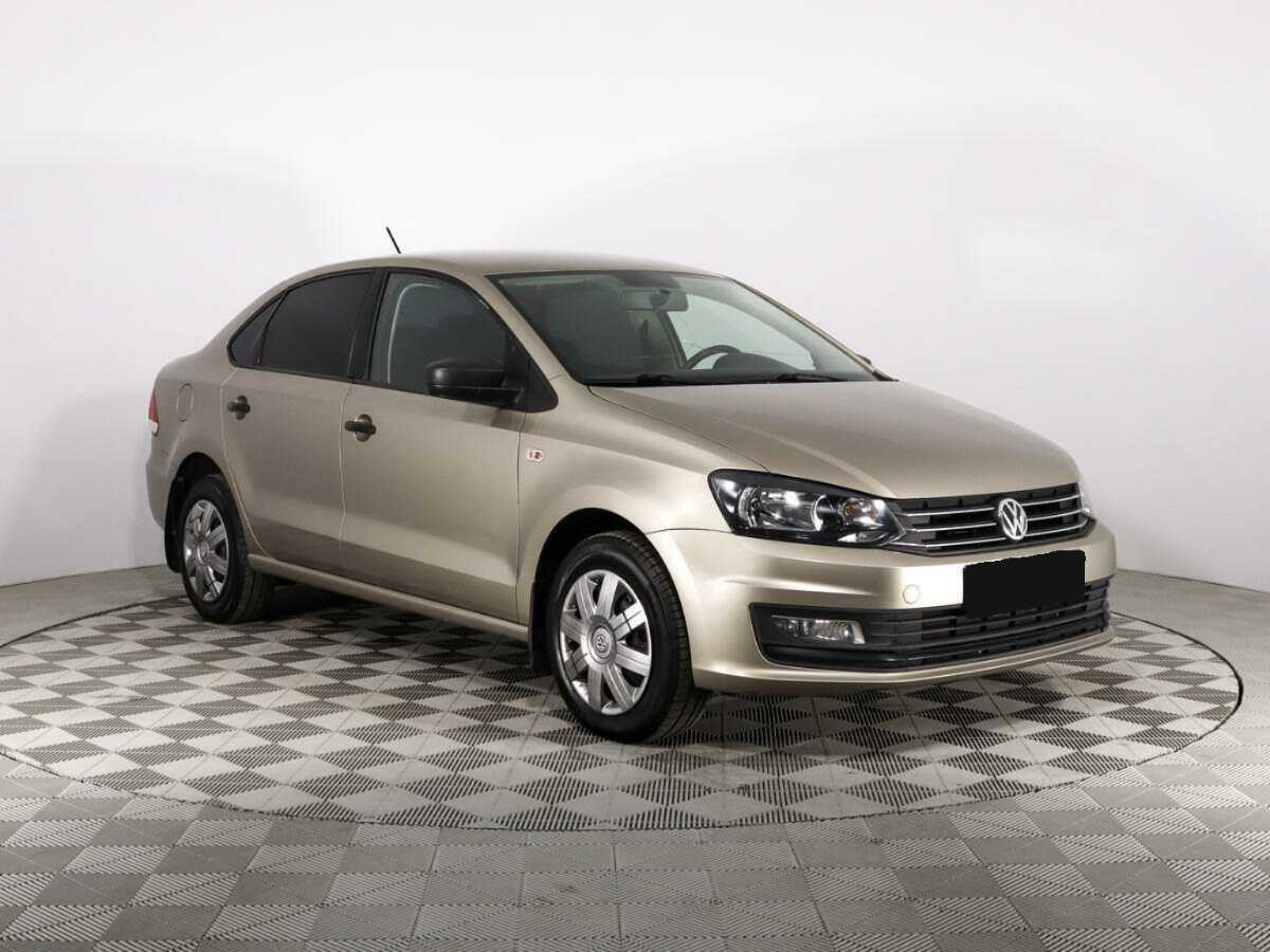 Volkswagen Polo б/у, 2016, Автоматическая. Фото: #2