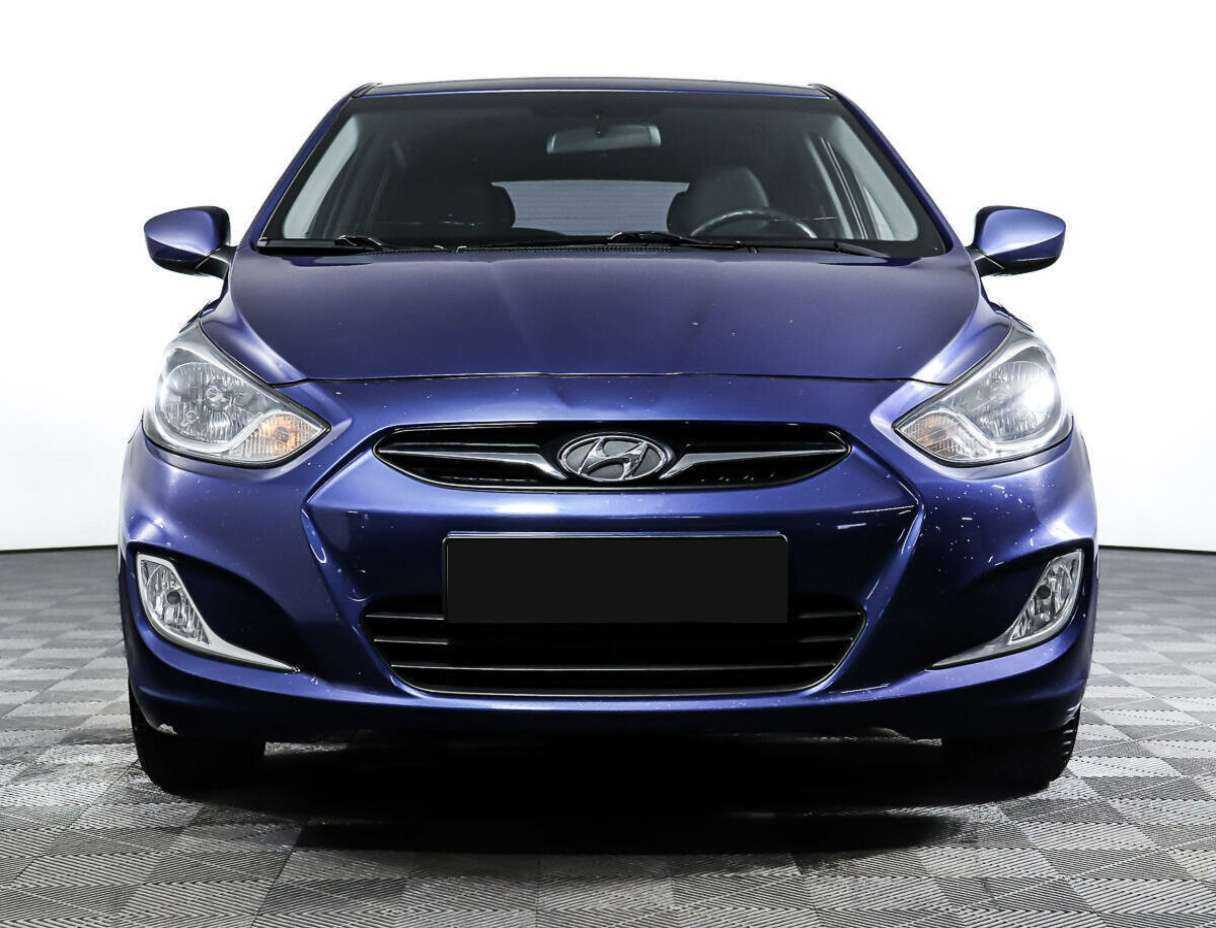 Hyundai Solaris б/у, 2012, Автоматическая. Фото: #1