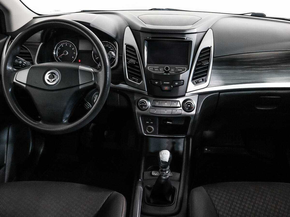 SsangYong Actyon б/у, 2014, Механическая. Фото: #8