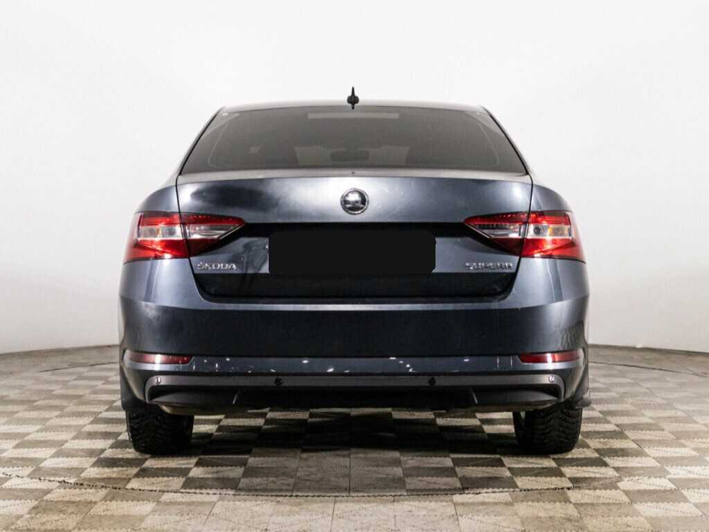 Skoda Superb б/у, 2018, Роботизированная. Фото: #4