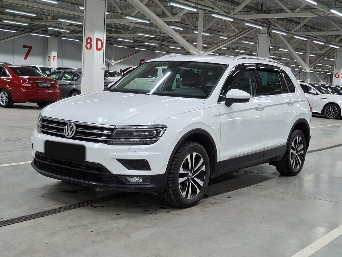 Volkswagen Tiguan б/у, 2020, Роботизированная. Фото: #0