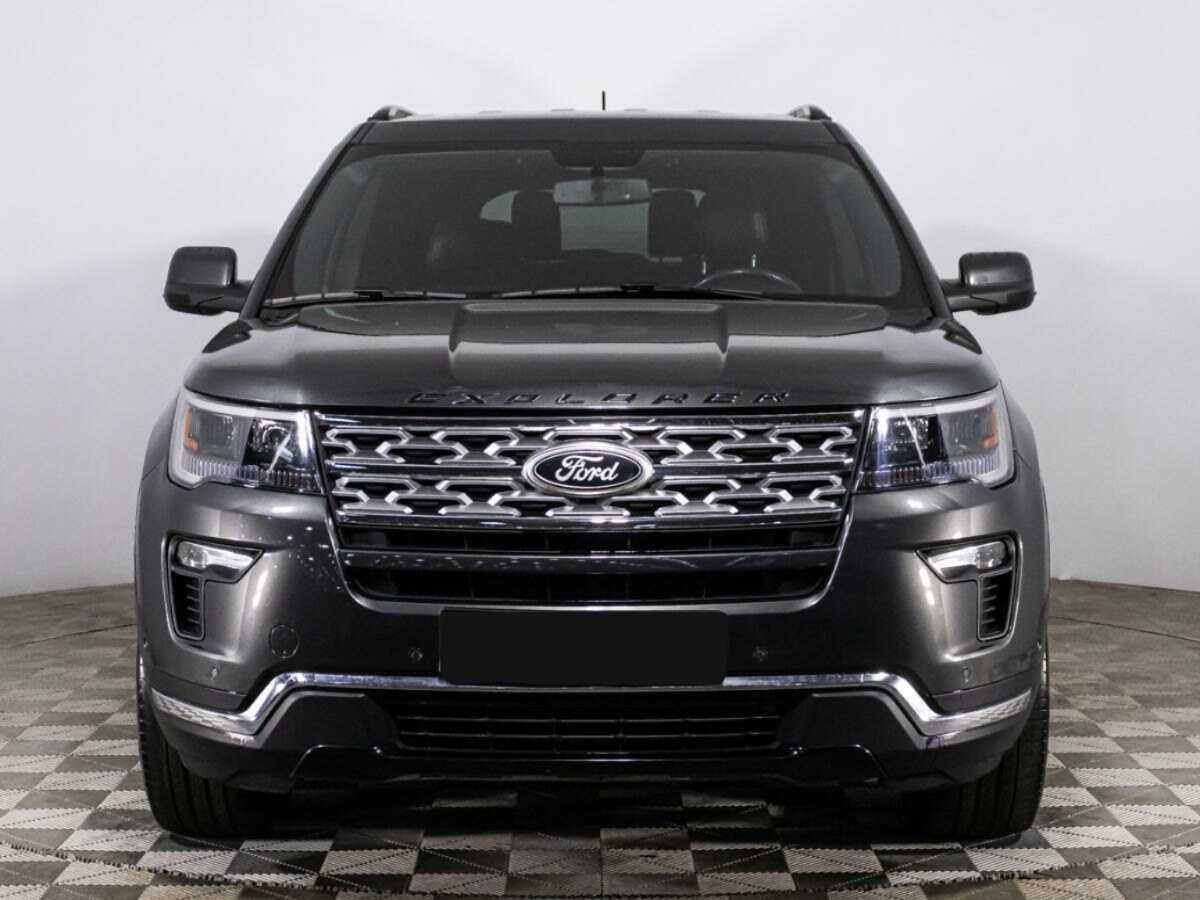Ford Explorer б/у, 2017, Автоматическая. Фото: #1