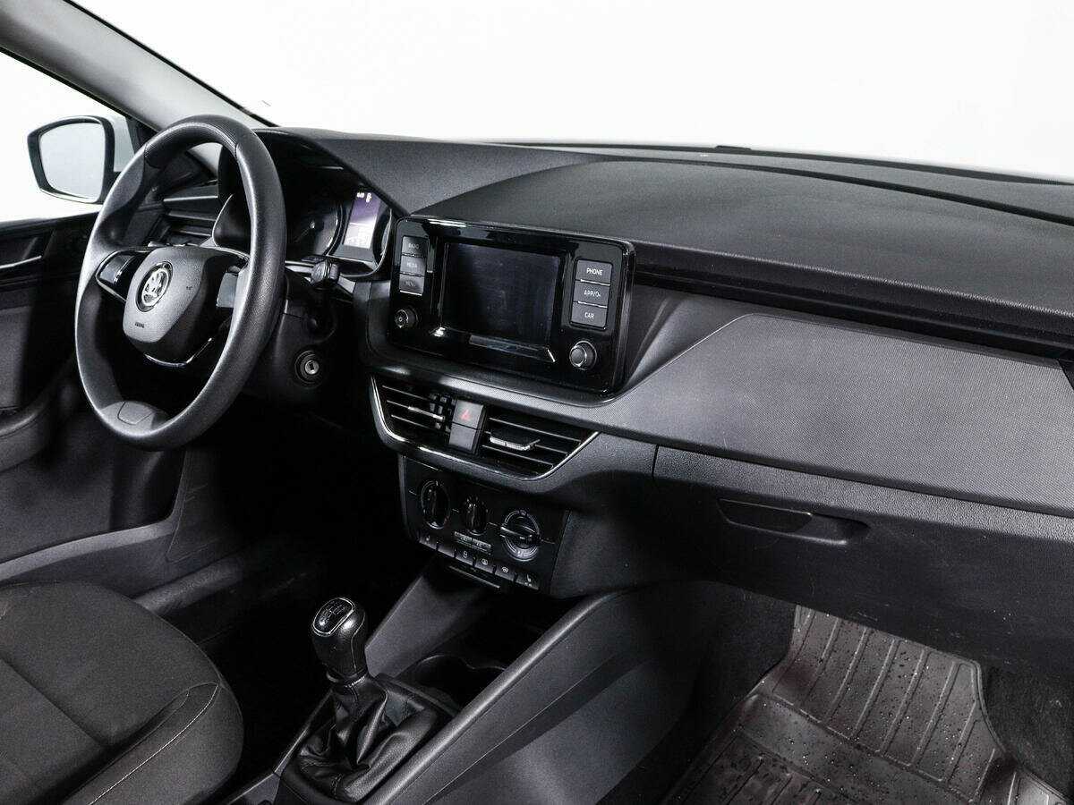 Skoda Rapid б/у, 2020, Механическая. Фото: #8