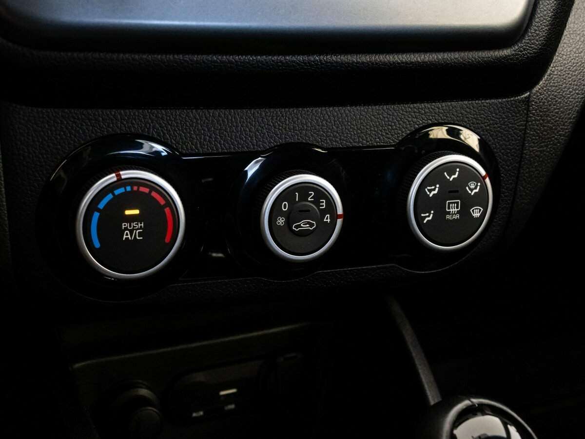 Kia Rio б/у, 2015, Автоматическая. Фото: #10