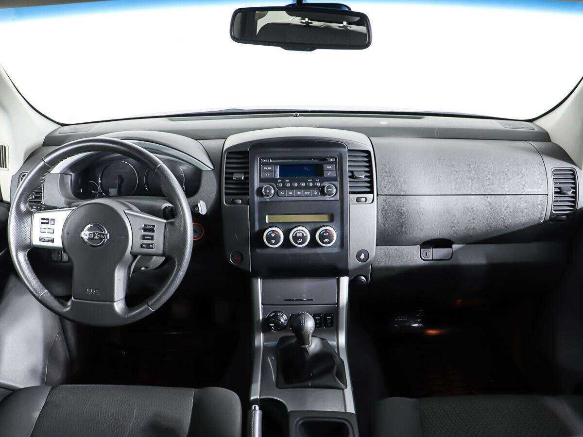 Nissan Pathfinder б/у, 2012, Механическая. Фото: #11