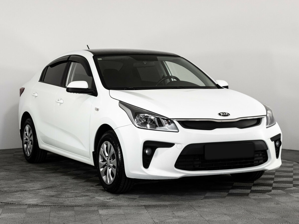 Kia Rio б/у, 2017, Механическая. Фото: #2