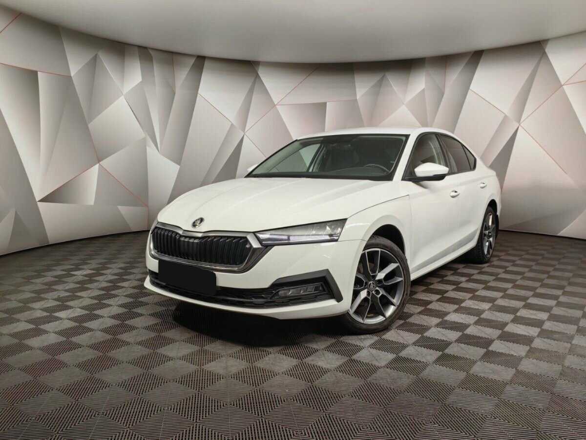Skoda Octavia б/у, 2021, Автоматическая. Фото: #0