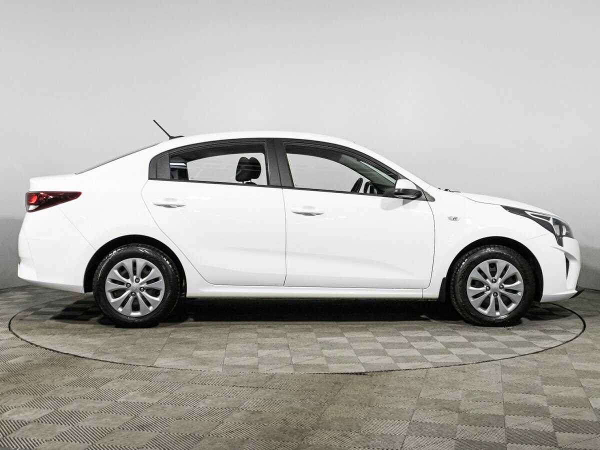 Kia Rio б/у, 2021, Автоматическая. Фото: #3