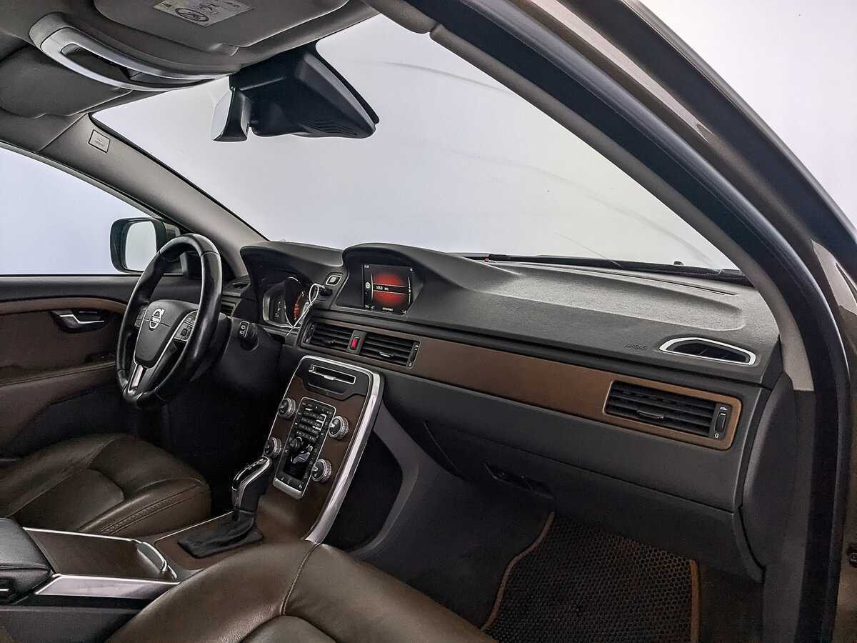 Volvo XC70 б/у, 2015, Автоматическая. Фото: #12