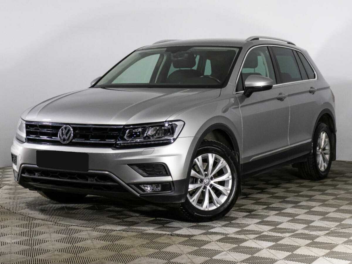 Volkswagen Tiguan б/у, 2018, Роботизированная. Посмотреть фото
