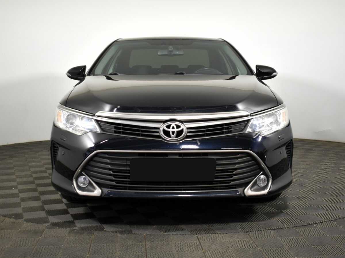 Toyota Camry б/у, 2015, Автоматическая. Фото: #1