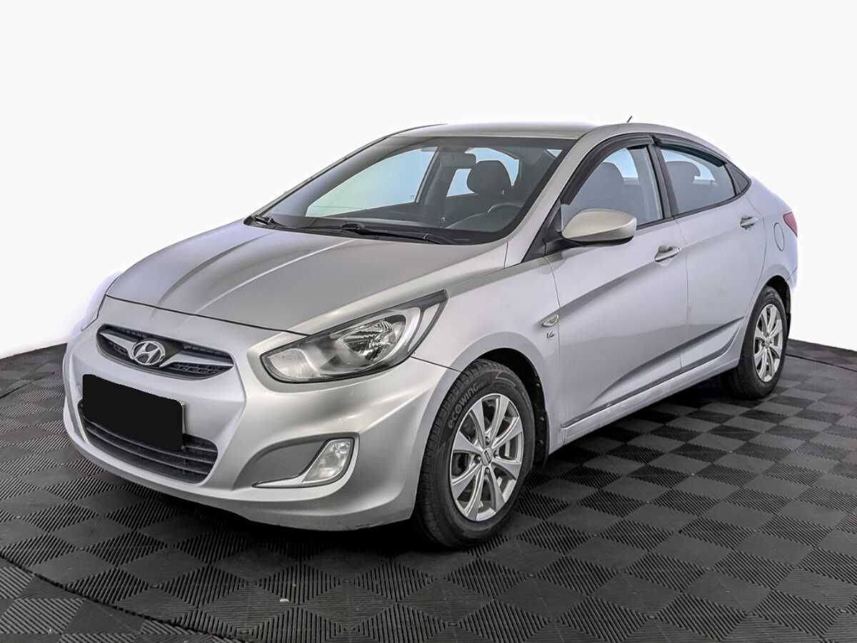 Hyundai Solaris б/у, 2012, Автоматическая. Фото: #0
