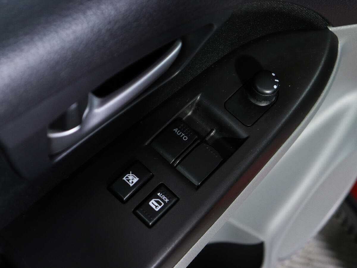 Suzuki SX4 б/у, 2012, Автоматическая. Фото: #16