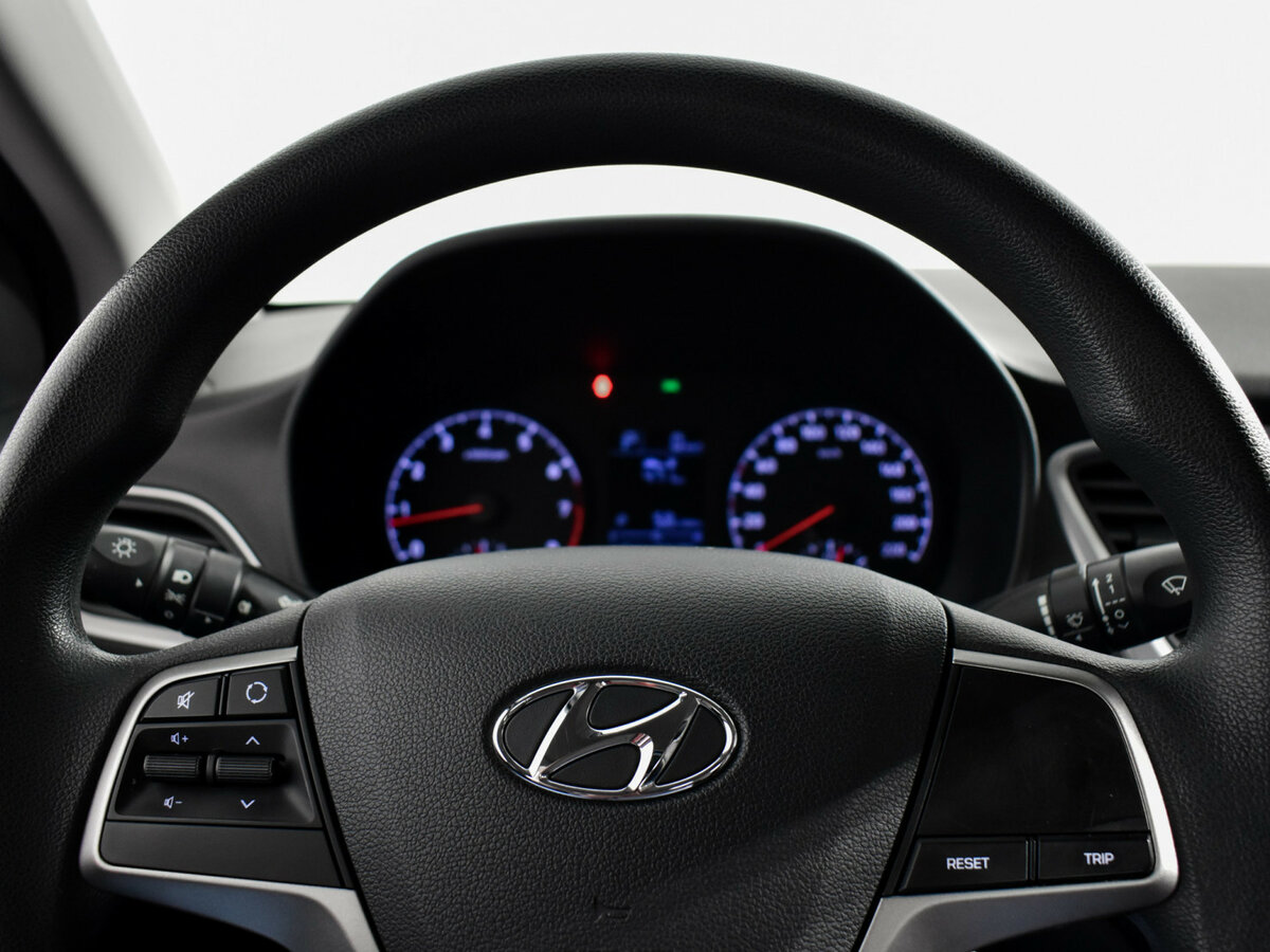 Hyundai Solaris б/у, 2017, Автоматическая. Фото: #14