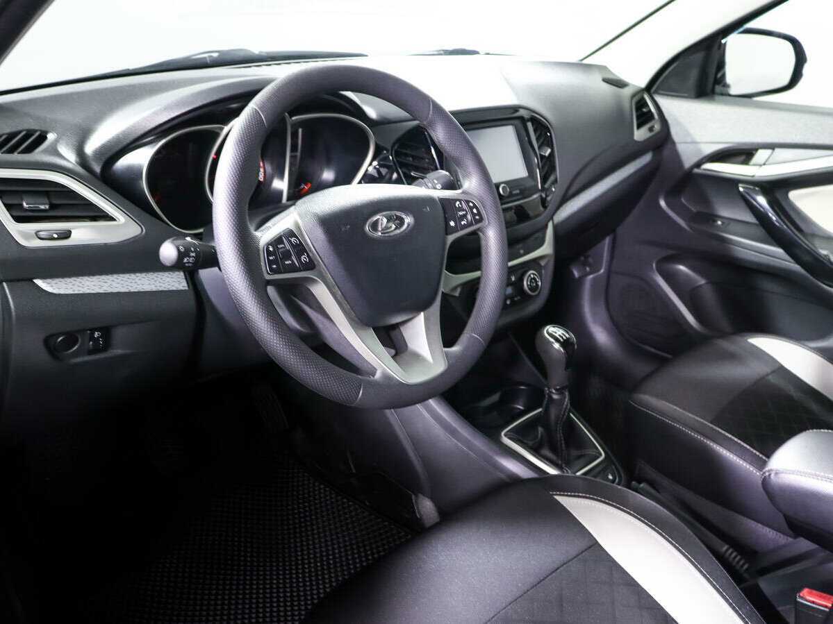 Lada (ВАЗ) Vesta б/у, 2019, Механическая. Фото: #11