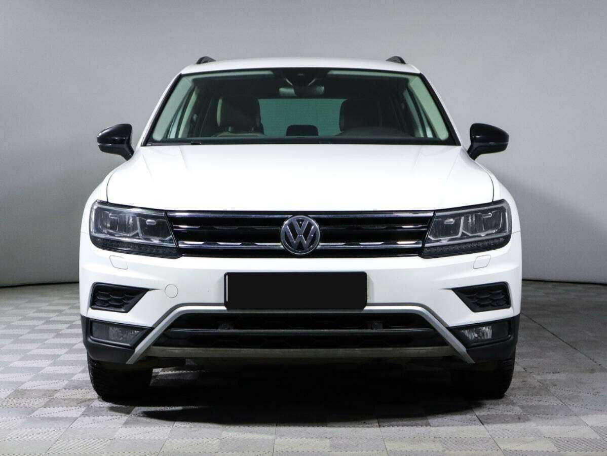 Volkswagen Tiguan б/у, 2020, Роботизированная. Фото: #1