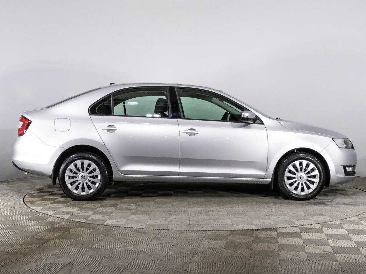 Skoda Rapid б/у, 2018, Механическая. Фото: #3