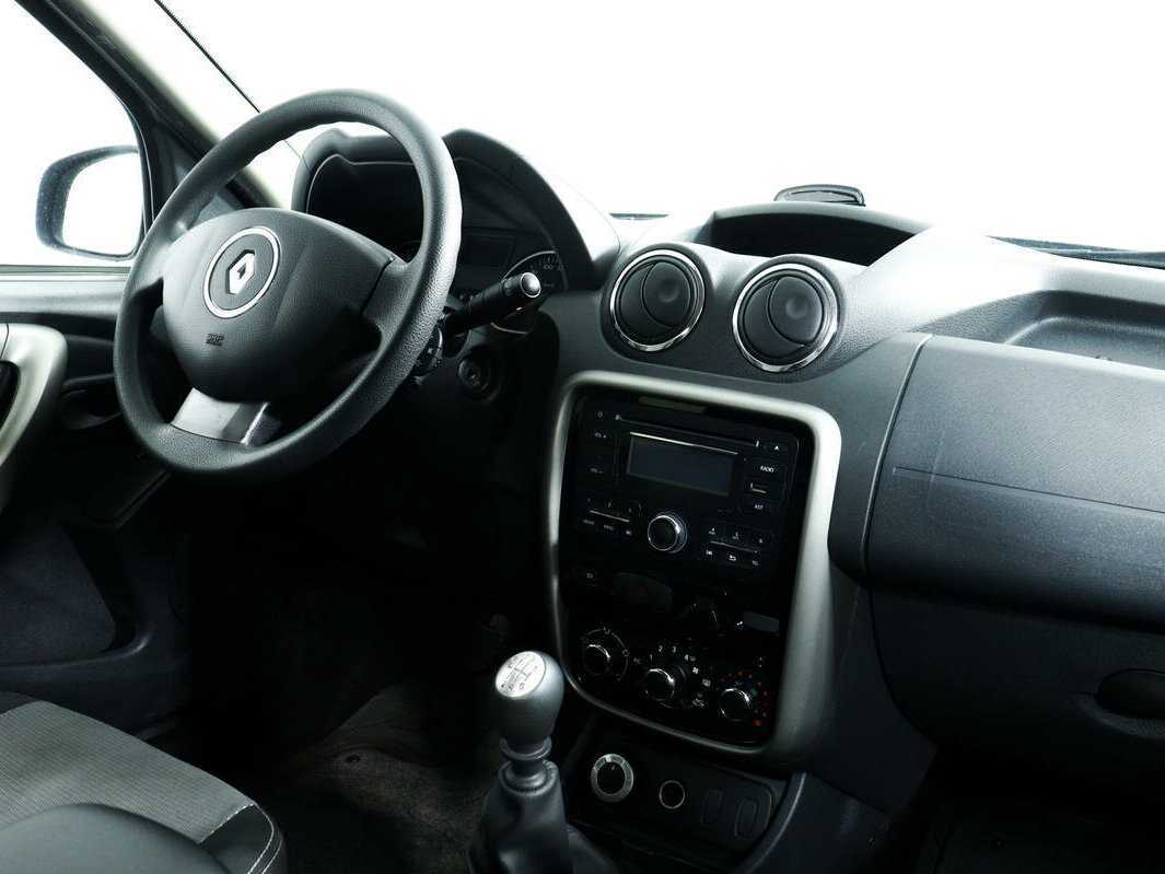 Renault Duster б/у, 2014, Механическая. Фото: #8