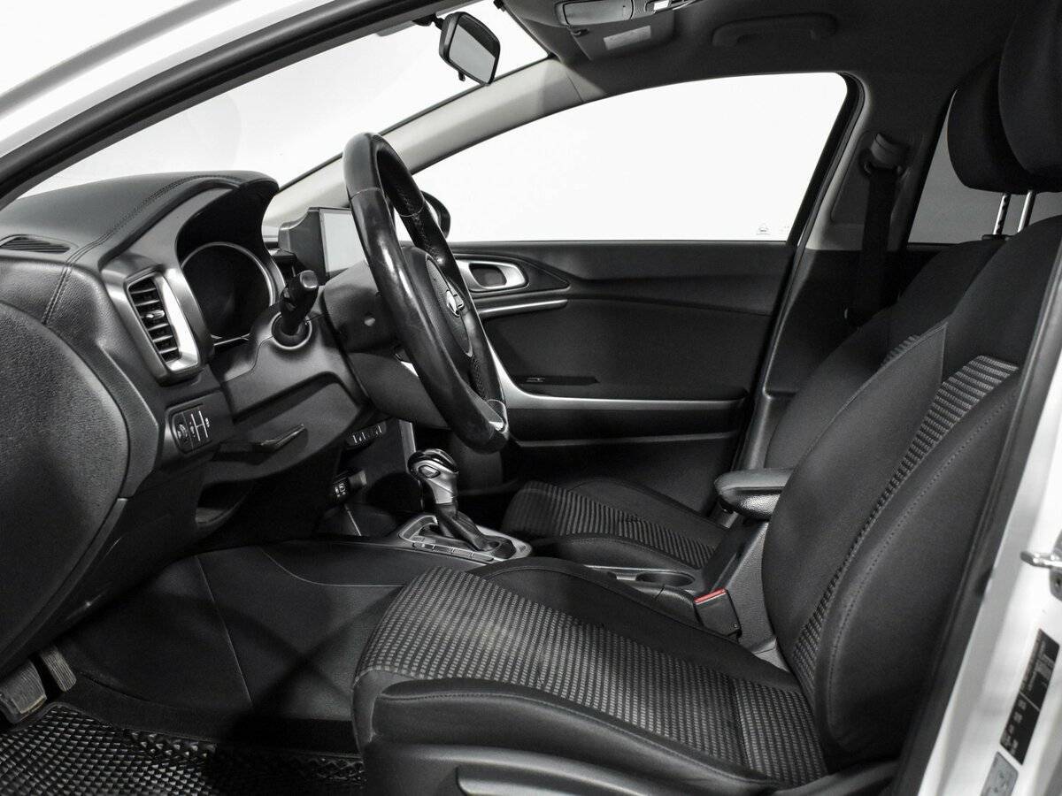 Kia Ceed б/у, 2019, Автоматическая. Фото: #7