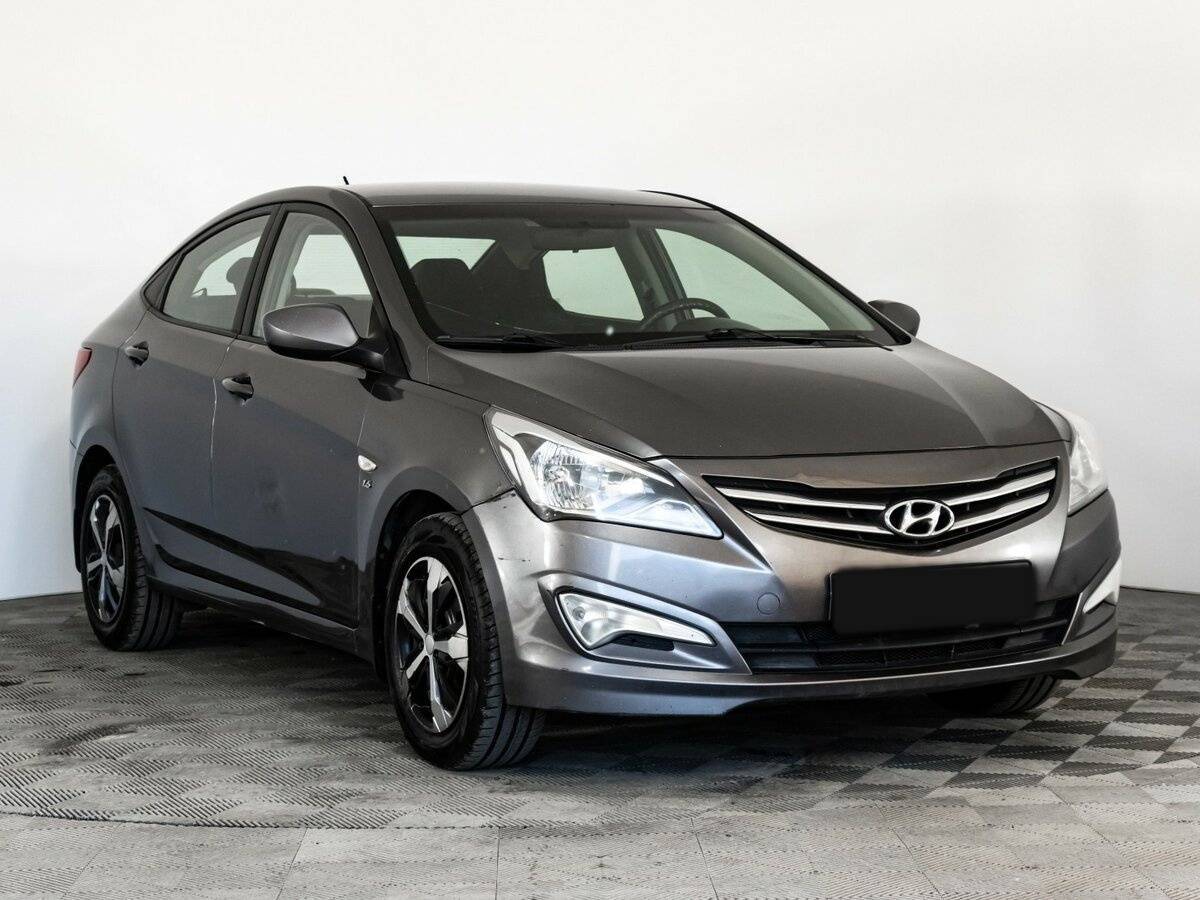 Hyundai Solaris б/у, 2015, Механическая. Фото: #2