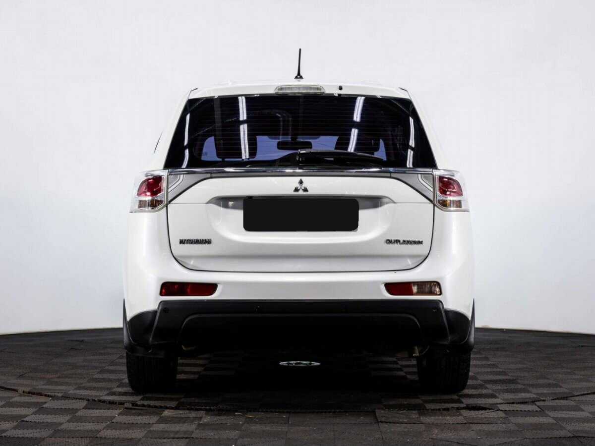 Mitsubishi Outlander б/у, 2014, Вариатор. Фото: #4