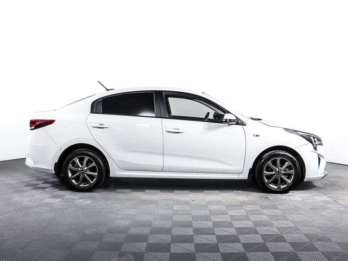 Kia Rio б/у, 2021, Автоматическая. Фото: #3