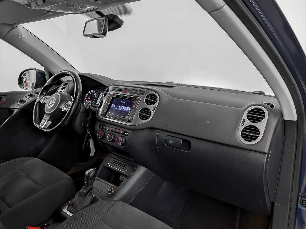 Volkswagen Tiguan б/у, 2016, Автоматическая. Фото: #10
