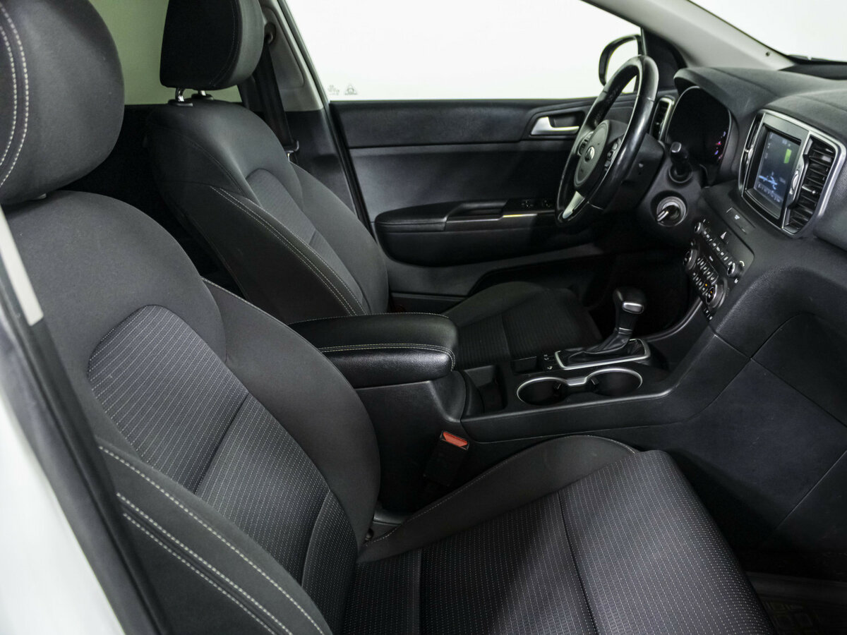 Kia Sportage б/у, 2016, Автоматическая. Фото: #7