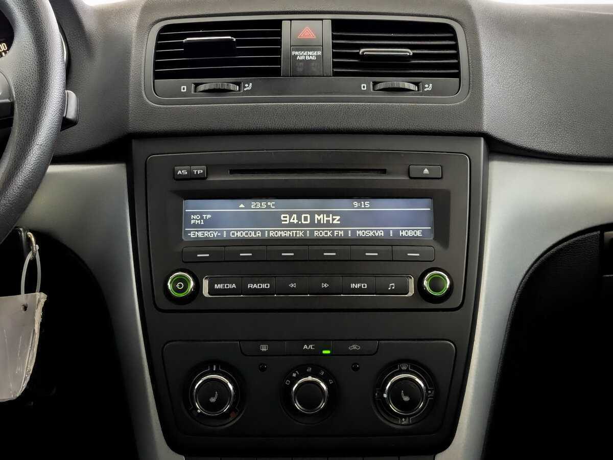 Skoda Yeti б/у, 2014, Механическая. Фото: #12