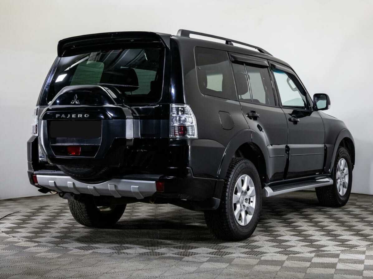 Mitsubishi Pajero б/у, 2018, Автоматическая. Фото: #3
