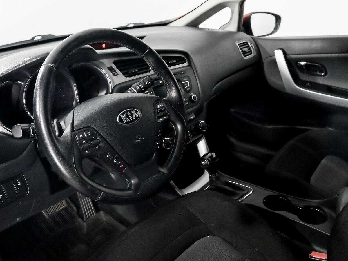 Kia Ceed б/у, 2014, Автоматическая. Фото: #8