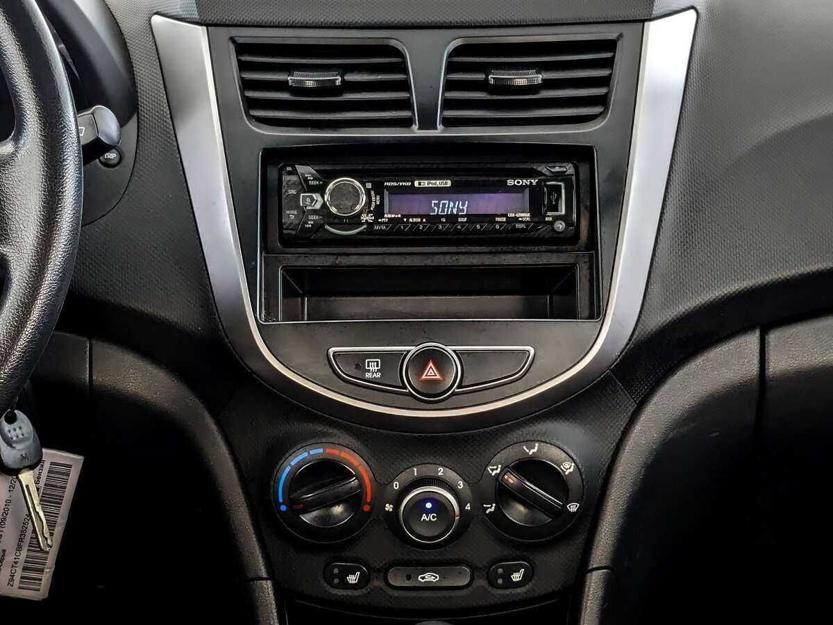 Hyundai Solaris б/у, 2014, Автоматическая. Фото: #12