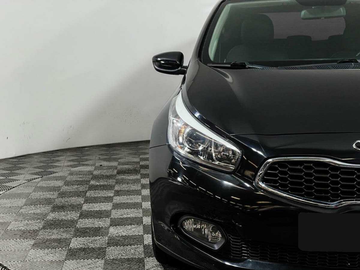 Kia Ceed б/у, 2015, Механическая. Фото: #12