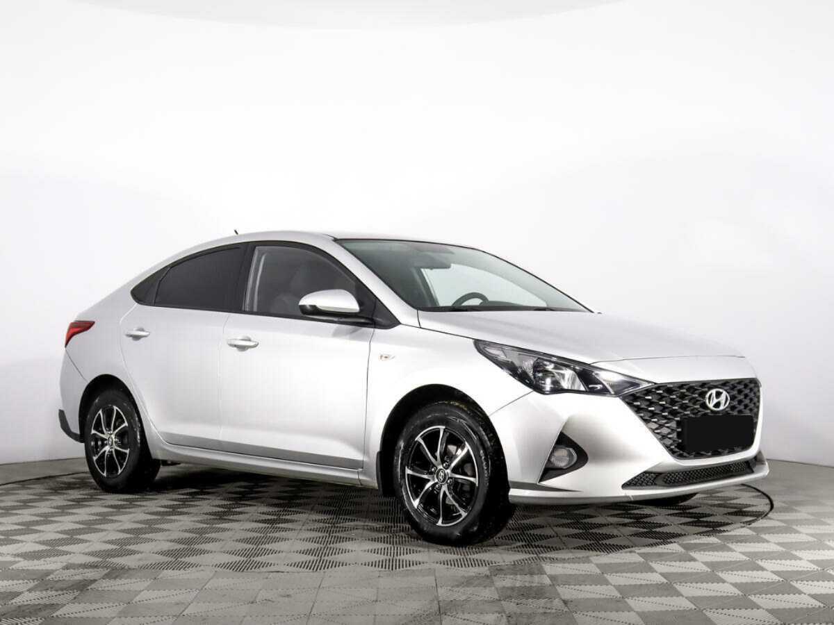 Hyundai Solaris б/у, 2021, Автоматическая. Фото: #2