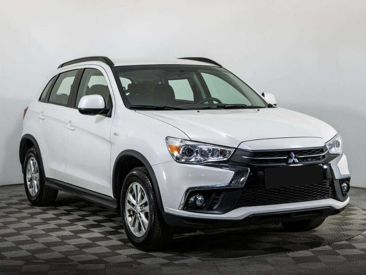Mitsubishi ASX б/у, 2018, Механическая. Фото: #2