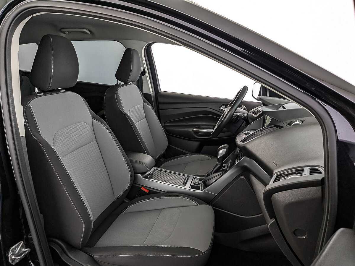 Ford Kuga б/у, 2016, Автоматическая. Фото: #23