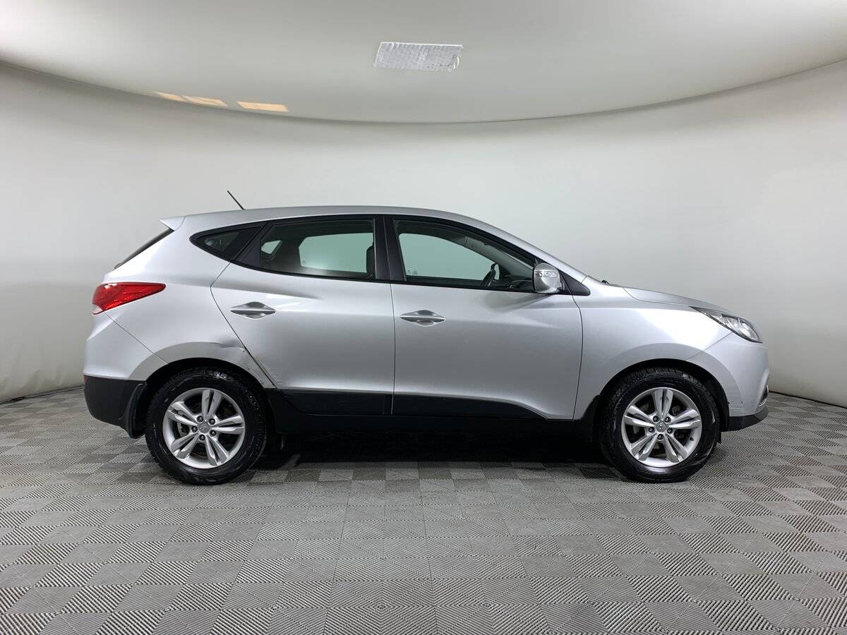 Hyundai ix35 б/у, 2012, Автоматическая. Фото: #3