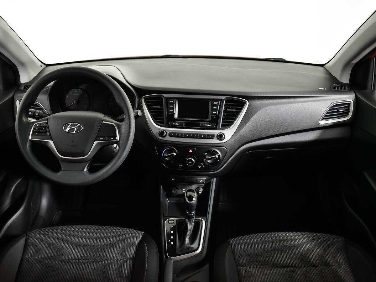 Hyundai Solaris б/у, 2017, Автоматическая. Фото: #9