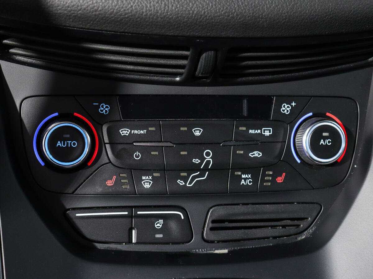 Ford Kuga б/у, 2017, Автоматическая. Фото: #15