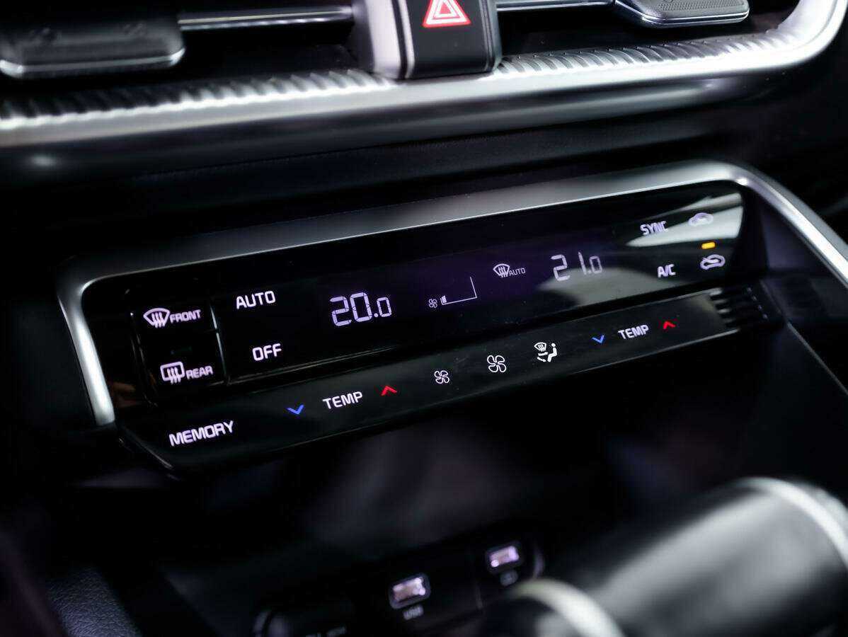 Kia K5 б/у, 2020, Автоматическая. Фото: #12
