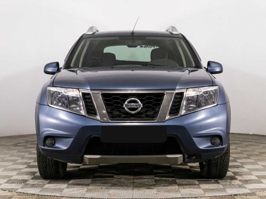 Nissan Terrano б/у, 2015, Автоматическая. Фото: #1