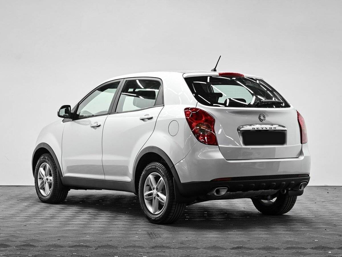 SsangYong Actyon б/у, 2012, Автоматическая. Фото: #2